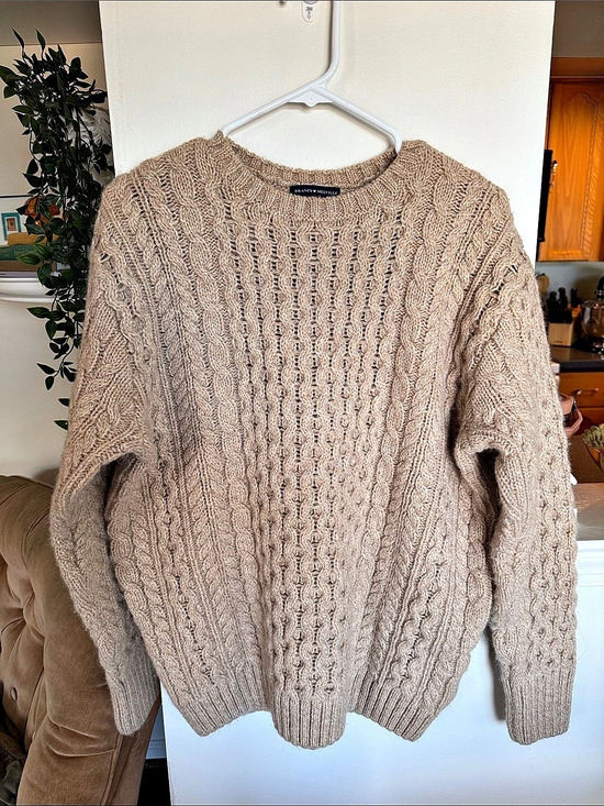 Brandy Melville Sweaters - Brandy Melville Wool-Blend Cable Knit Sweater